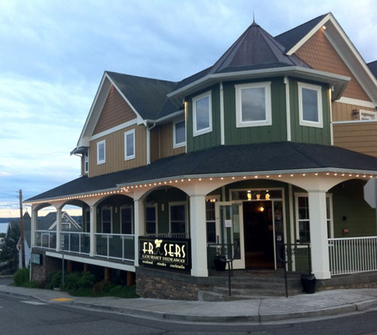 Oak Harbor Frasers Gourmet Hideaway